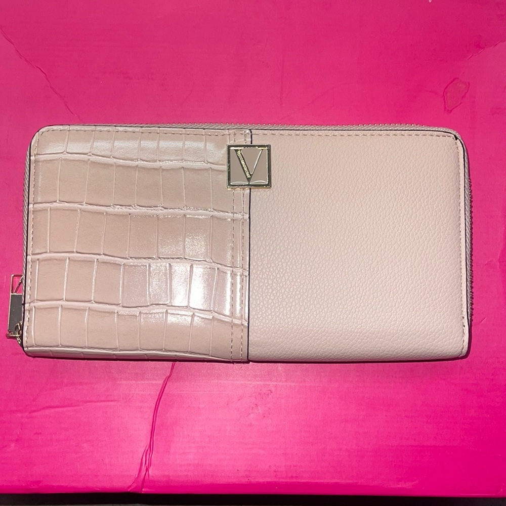 Blush pink Victoria Secret wallet
